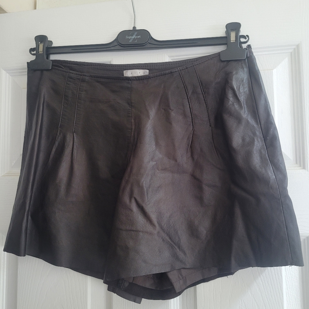 Leith Pleather Black Shorts Size 8. Pleated Front Raw Hem